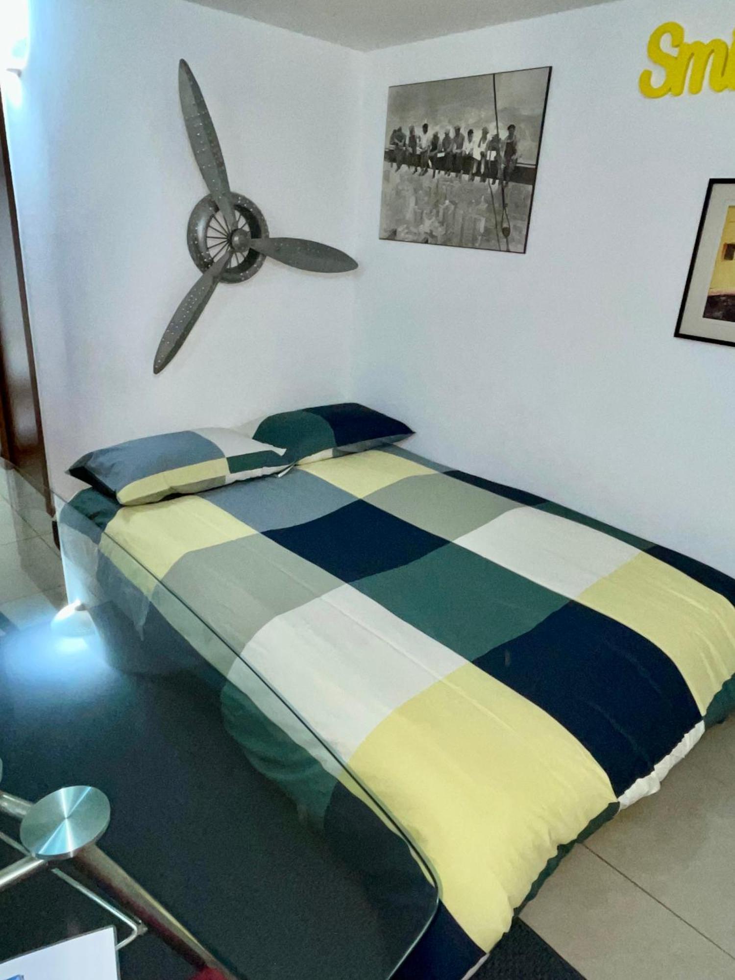 Azzurra Flat Bari Center Daire Dış mekan fotoğraf