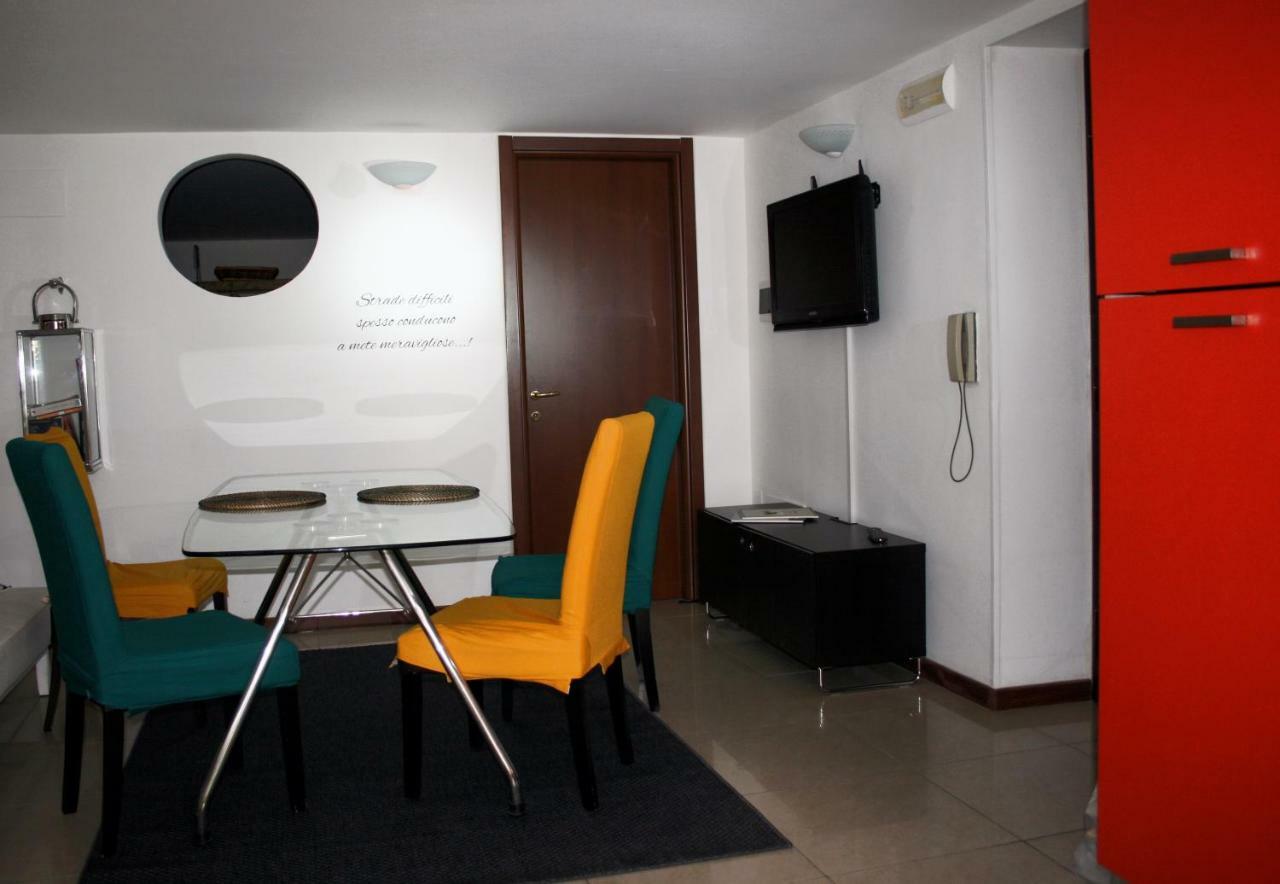 Azzurra Flat Bari Center Daire Dış mekan fotoğraf
